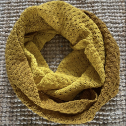 Sjaal geel/bruin
